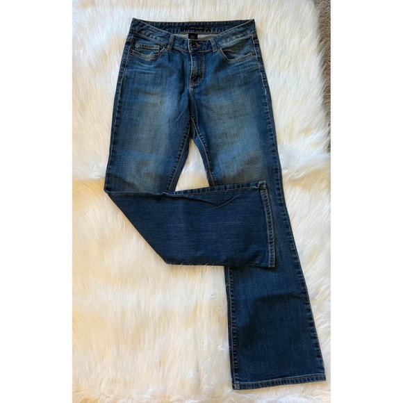 Calvin Klein Womens Flare Jeans Size 6/28 - Picture 2 of 10